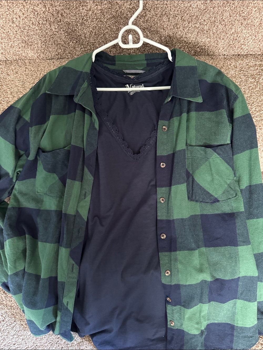 Natural Reflections Women Plus Size plaid & tank top- EUC